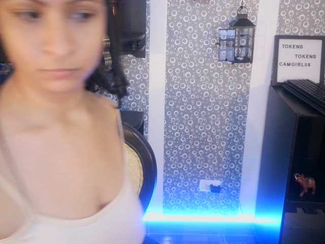 Фотографије julieta-wet HI I'M JULIETA WELCOME TO MY ROOM, I'M NEW HERE BE NICE AND DON'T BE SHY SAY HI ..... 333 - 328 SQUIRT SHOW ;)