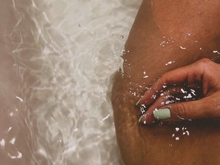 Еротски видео цхат Girl-next-door