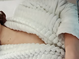 Еротски видео цхат JulieWagner