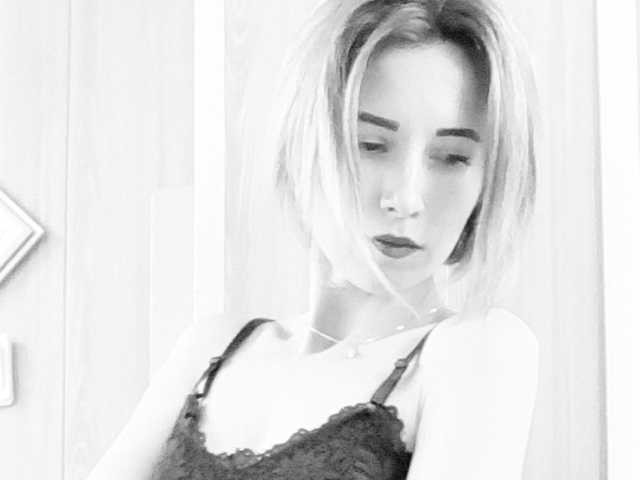 Слика профила Just-A-Girl