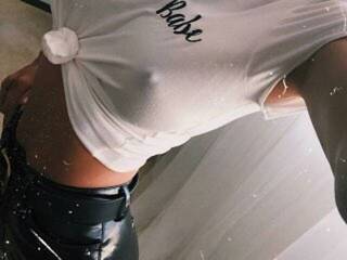 Еротски видео цхат --__-