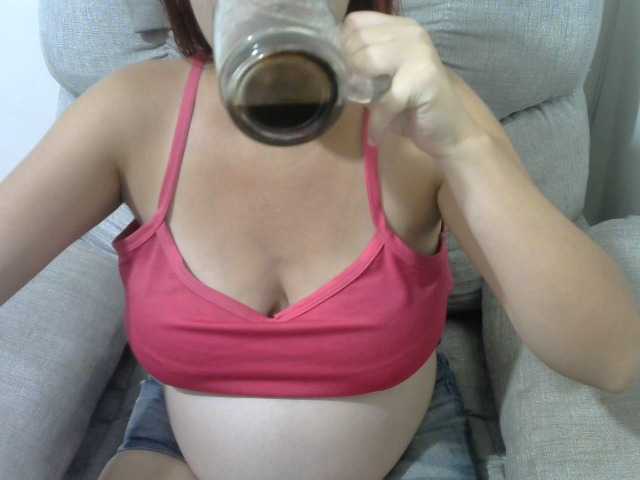 Фотографије Kamixsexx #squirt #milk #pregnant #analdeep #deeptrhoat #BDSM