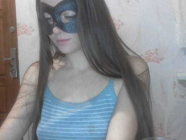 Фотографије Karamell-1 if you like, put a heart)) undress me 200 tokens take off the mask 5000