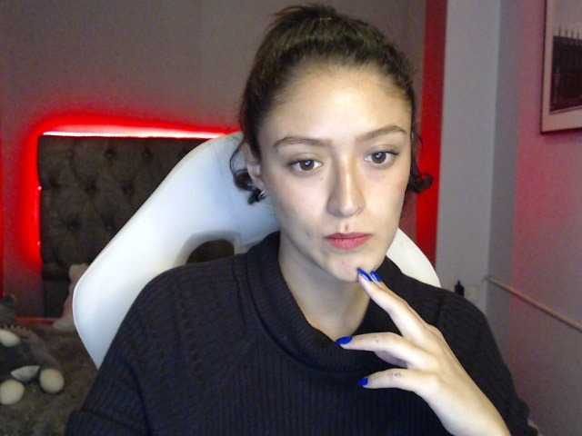 Емитовање снимка екрана Karenhorny1