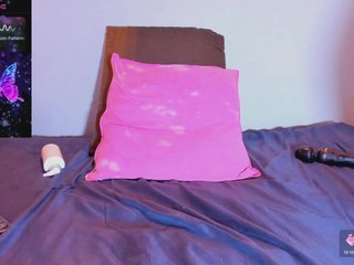 Еротски видео цхат Karlaliones