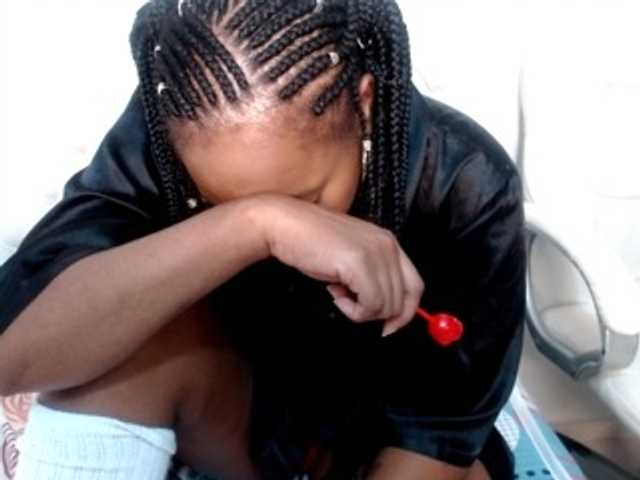 Емитовање снимка екрана Karlamore