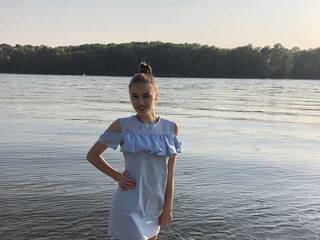 Еротски видео цхат Karolina384