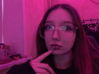 Еротски видео цхат KarolineZarro