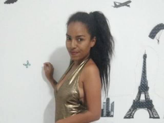 Слика профила Karolyparis27