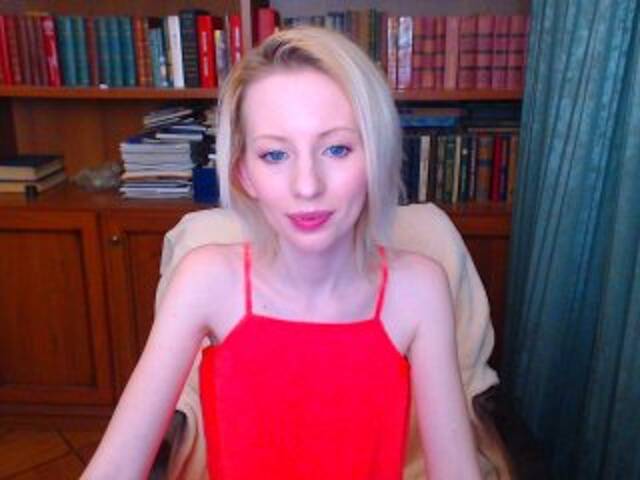 Емитовање снимка екрана KassiaDinn