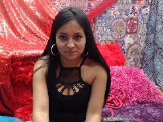 Фотографије katemoon-lee PLAY WITH MY PUSSY ! hi guys! #latina #cum #tits #ass #pussy #cute #submissive #master