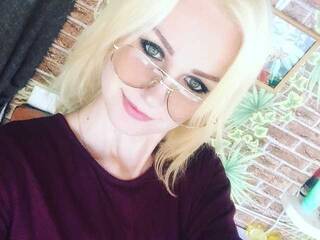 Еротски видео цхат Katrin311