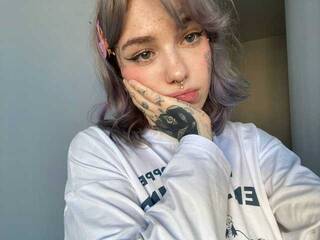 Еротски видео цхат KatrinUwU