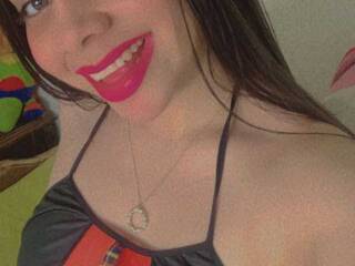 Еротски видео цхат KattaleyaF