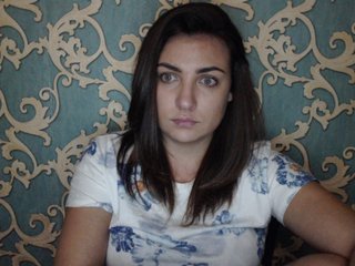 Емитовање снимка екрана KattyCandy