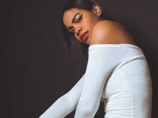 Еротски видео цхат KATTYHOT1