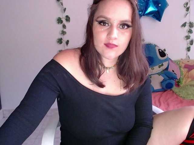 Емитовање снимка екрана Katybloss10