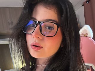 Еротски видео цхат KaylaCollins