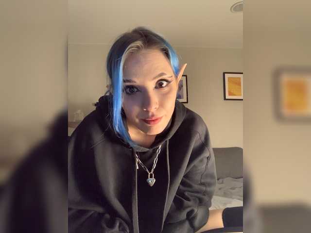 Емитовање снимка екрана KaylyKitten