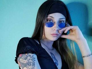 Еротски видео цхат Keket-Smith