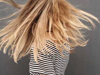 Еротски видео цхат KellyWhitee