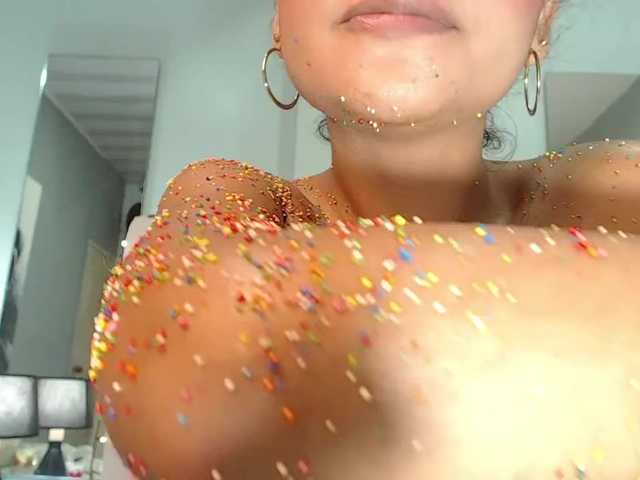 Фотографије kendallanders wellcome guys,who wants to try some of this delicious candy? fuck hard this candy at goal @599// #sexy #fingering #candy #amateur #latina [499 tokens remaining] [none]599