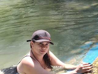 Еротски видео цхат KendallMils