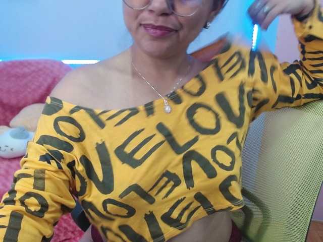 Емитовање снимка екрана Kendra-mamba