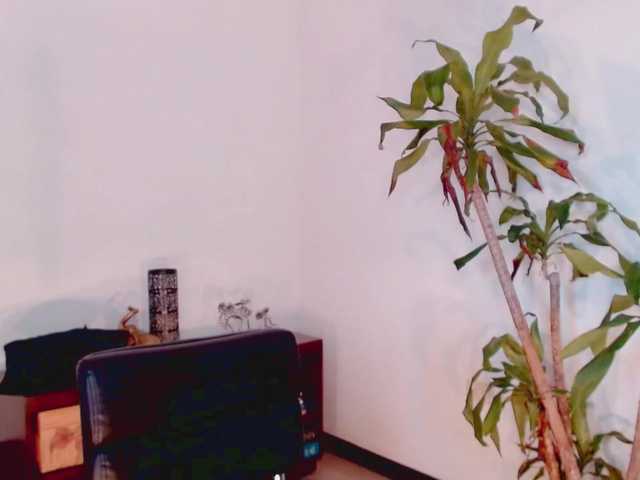 Емитовање снимка екрана KendraCole