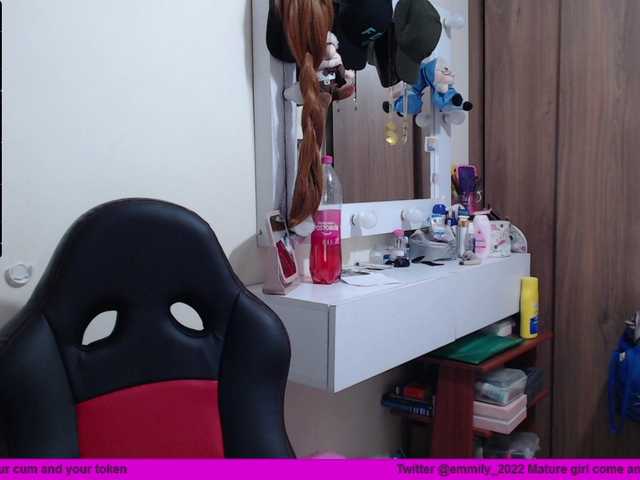 Емитовање снимка екрана emmily_castro