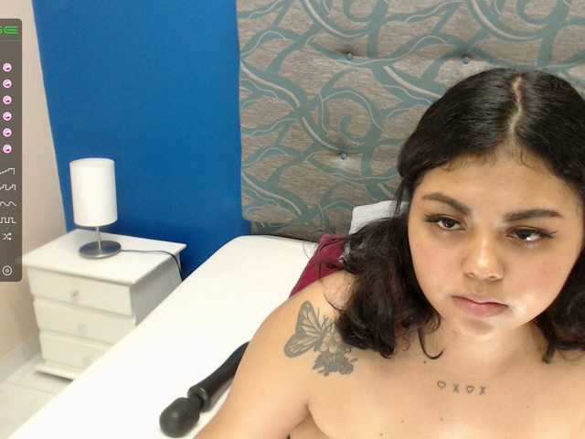 Емитовање снимка екрана khloeferry