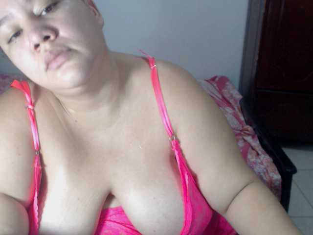 Фотографије kimberlyTits welcome to my room I hope we have a very pleasant time