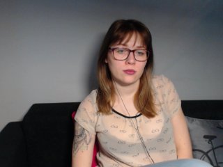 Емитовање снимка екрана KimmDark