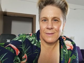Еротски видео цхат kinkstakinks76