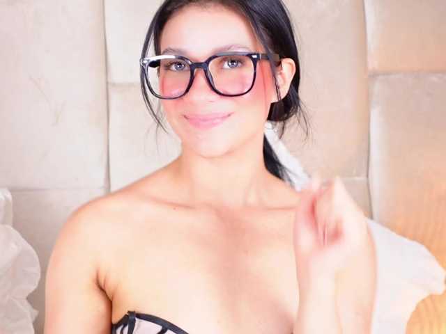 Емитовање снимка екрана KiraKayleigh1