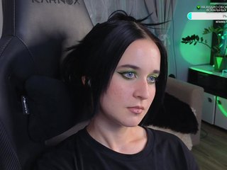 Еротски видео цхат Kira_Li_Lime