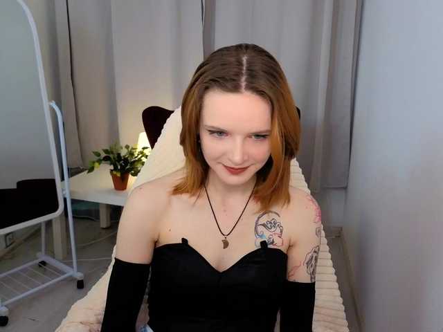 Емитовање снимка екрана KiraMountrays