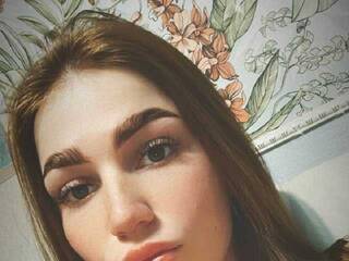 Еротски видео цхат Kiraonce