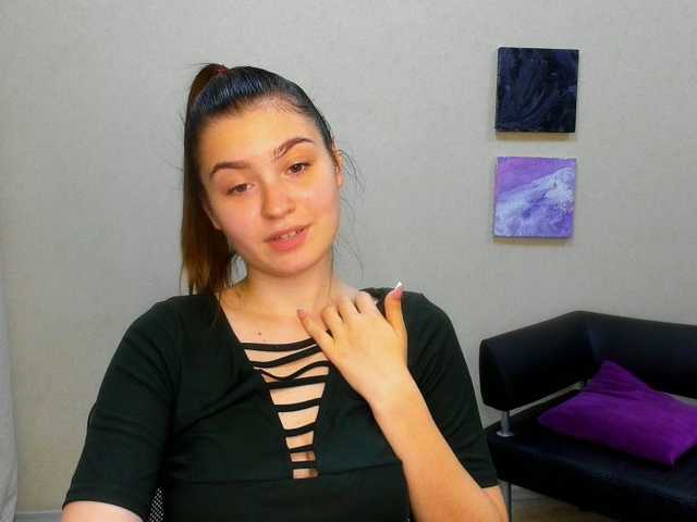 Емитовање снимка екрана KitanaMoon