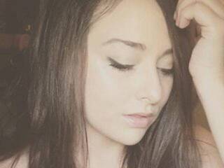 Еротски видео цхат kittenplay69