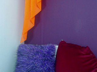 Фотографије kitty-katia I want to masturbate to the rhythm of your tokens