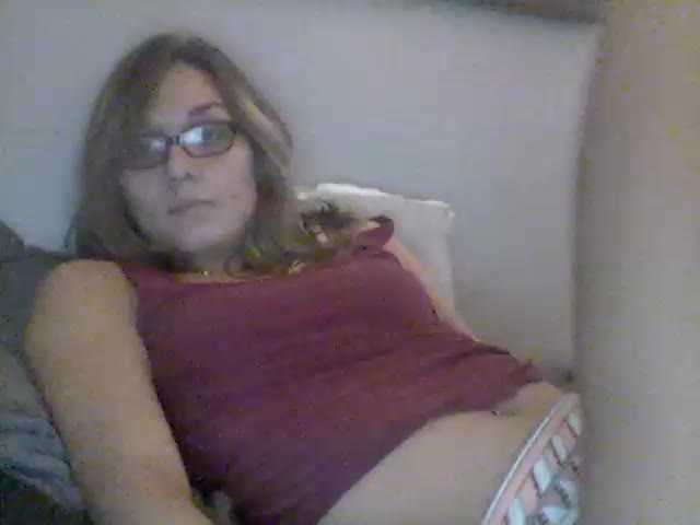 Емитовање снимка екрана Kittyb2Daddy