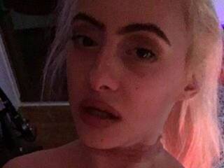 Еротски видео цхат Kittyisabelle