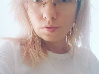 Еротски видео цхат Kittyishere1