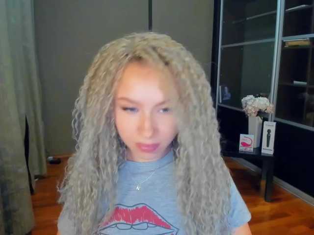 Емитовање снимка екрана KittyJoyy