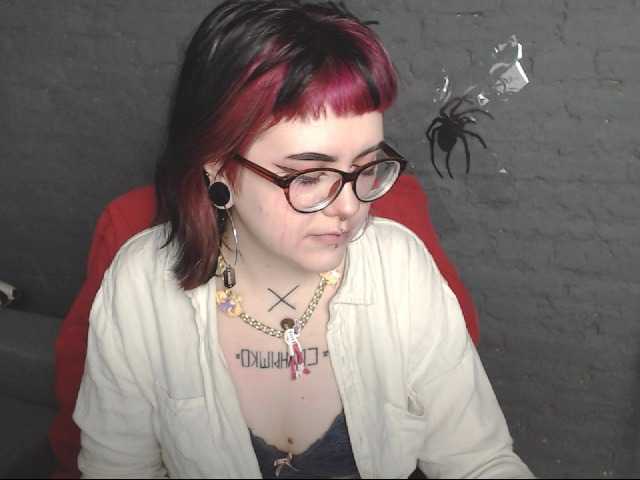 Емитовање снимка екрана KittyWendy