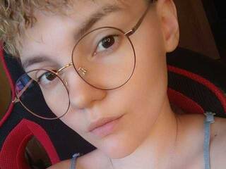 Еротски видео цхат Krisfff