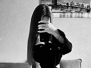 Еротски видео цхат kiss_a