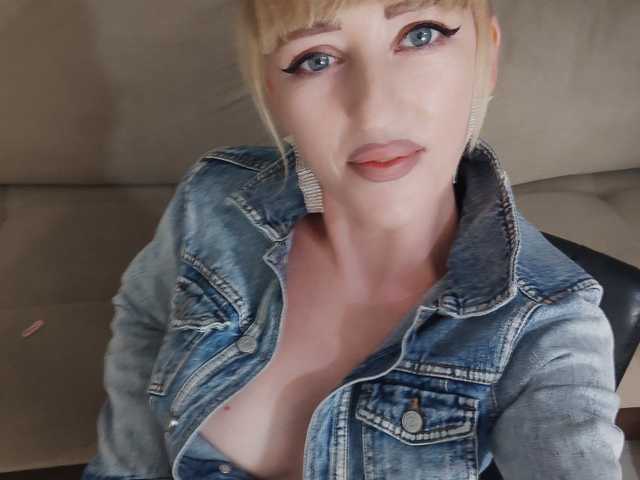 Слика профила KrystalDesire