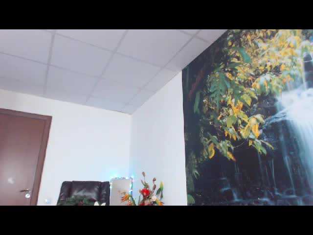 Емитовање снимка екрана Krystalmilf